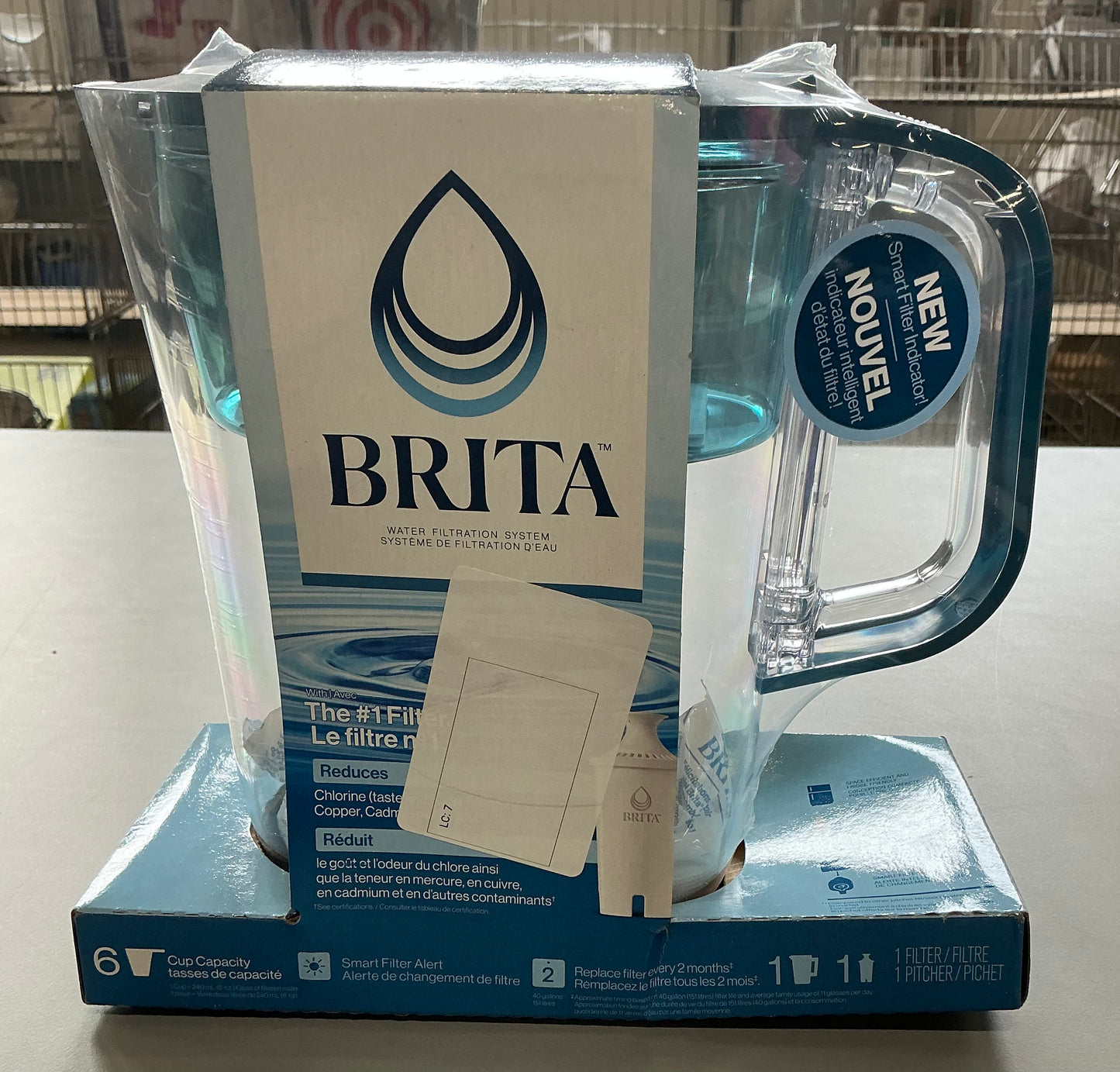 Brita water filter 6-cup Denali water pitcher dispenser with standard water filter - teal - DAMAGED BOX - PRODUCT IS NEW
