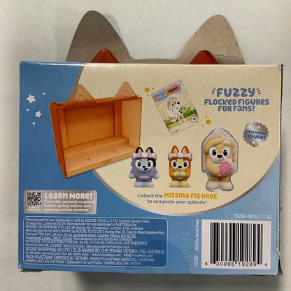 Bluey fuzzies episode pack the sign display case and figures