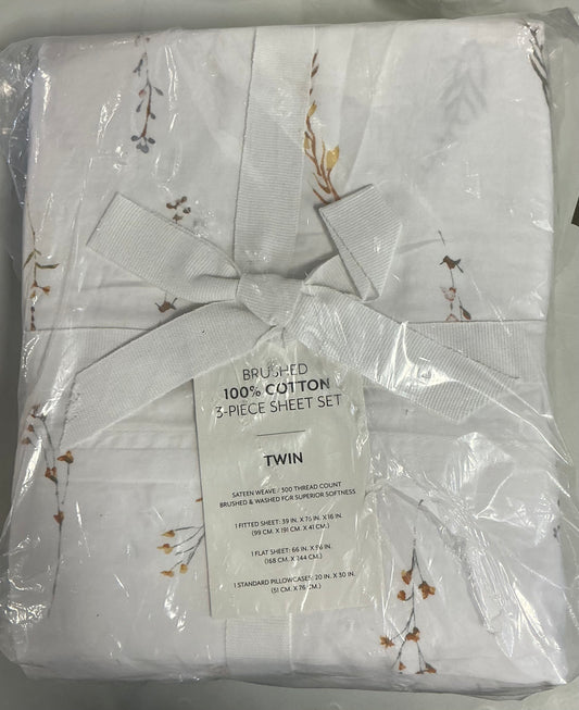 Casual Comfort 300tc Cotton Sateen Pattern 3 piece Sheet Set-White