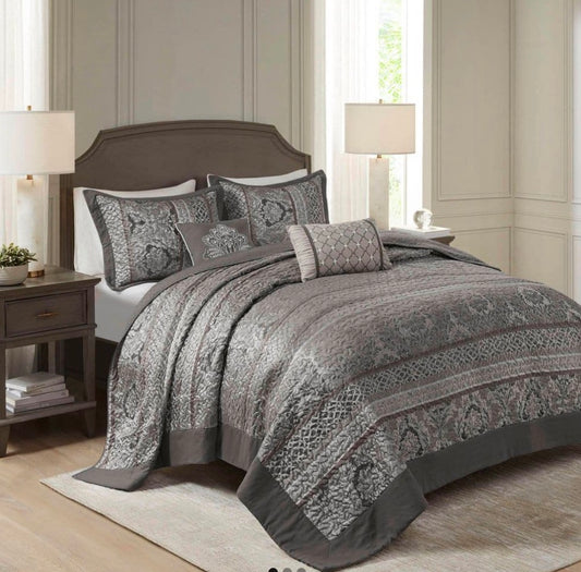 Madison Park Venetian 5 Piece Reversible Jacquard Bedspread Set king