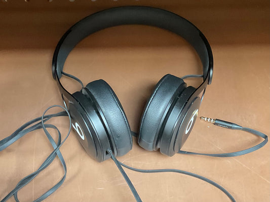 (Clearance) Beats EP Wired Headphones On Ear