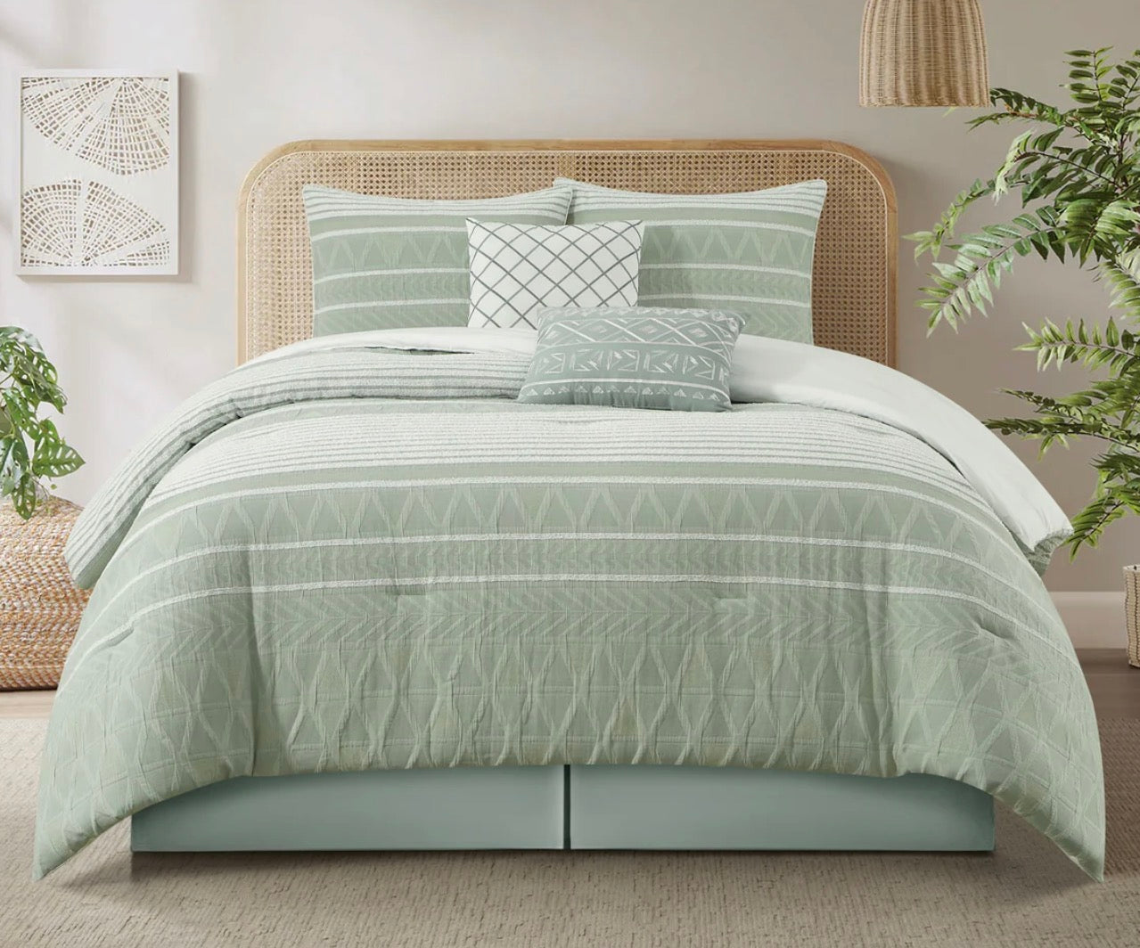 Cleluya 6 Piece Cotton Jacquard Comforter Set in sage green king