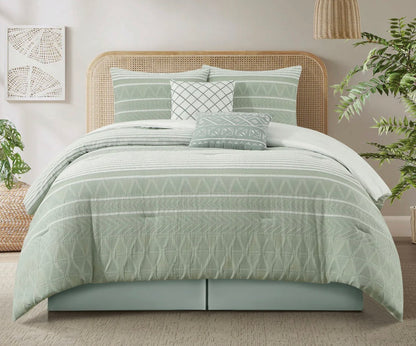 Cleluya 6 Piece Cotton Jacquard Comforter Set in sage green king