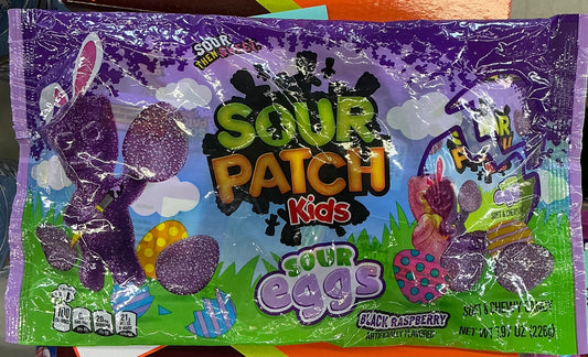 SOUR PATCH KIDS Sour Eggs Soft & Chewy Easter Candy, 18 Snack Packs
