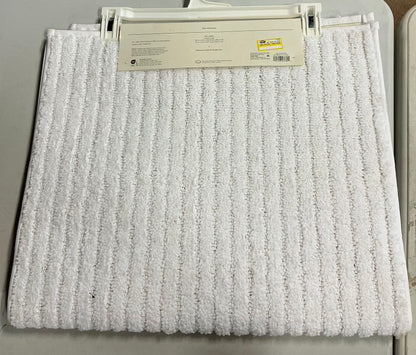 2pk quick dry bath rug set - White - AS IS - MINOR DIRT SPOT