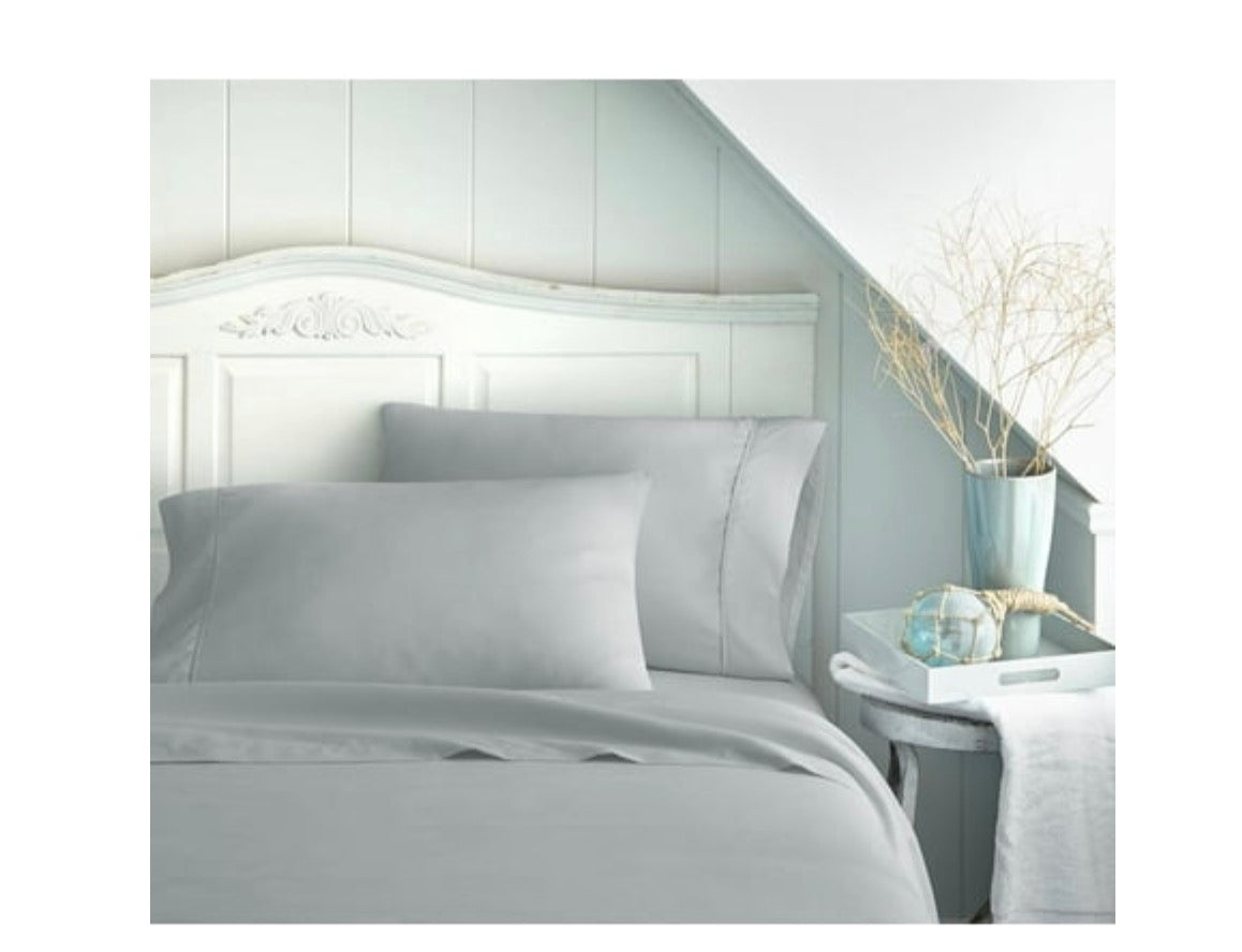 Queen-size 4-piece premium microfiber sheet set light gray