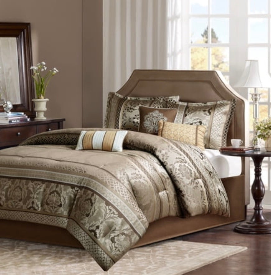 Madison Park Bellagio 7-piece jacquard comforter set in brown and gold king