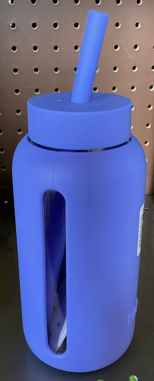 Day Bottle Lounge Straw Cap |
27oz