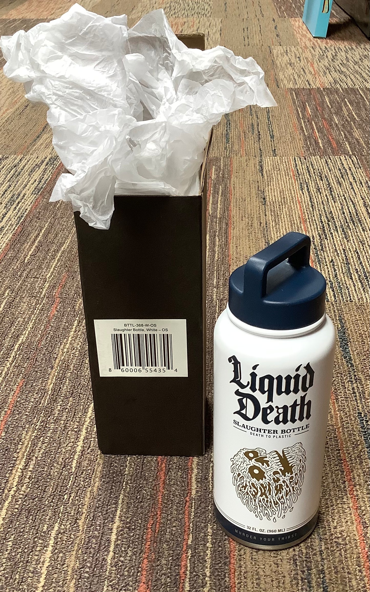 (CLEARANCE) Liquid Death REUSABLE SLAUGHTER BOTTLE