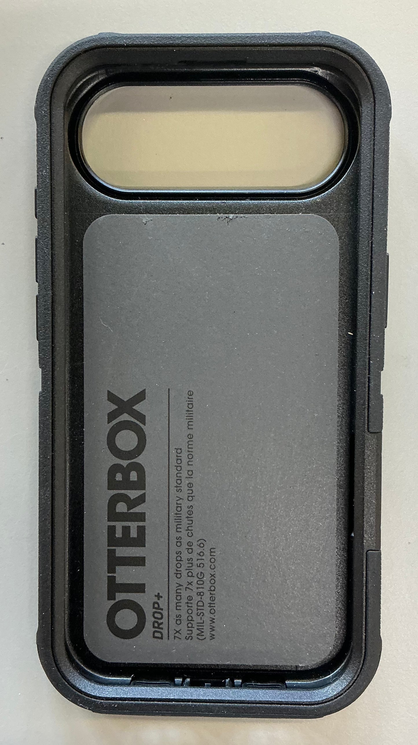 THRIFTY 70 - Otterbox iPhone Air defender series case pro for MagSafe with camera control - black - AS IS - USED - FINAL SALE - NO RETURNS