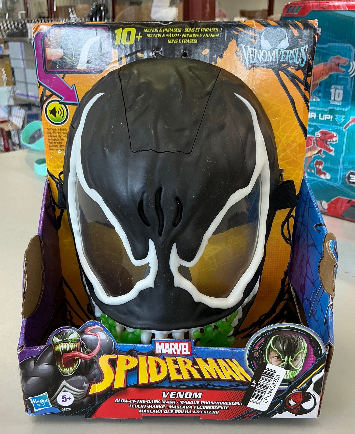 Marvel spider-man Venom glow in the dark mask