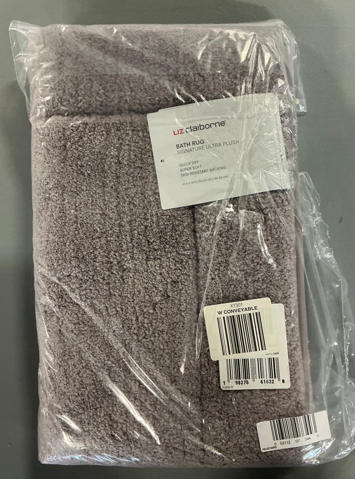 Liz Claiborne Signature Ultra Plush Bath Rug - Sweet Lavender - 24”X17”