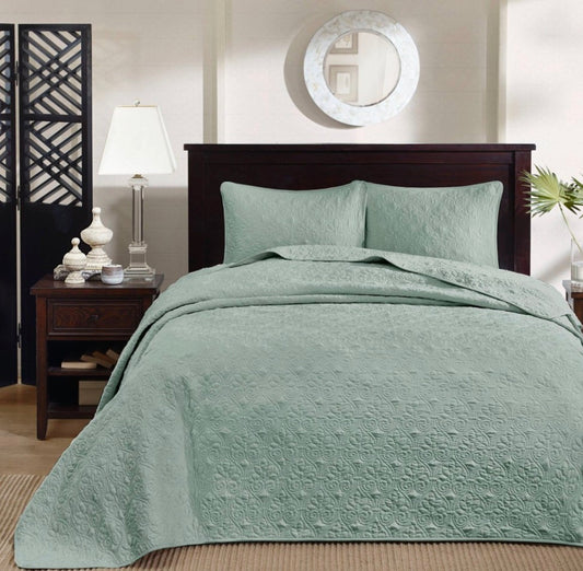 Madison Park
Quebec Quilted 3-Pc. Bedspread Set, Queen color Seafoam