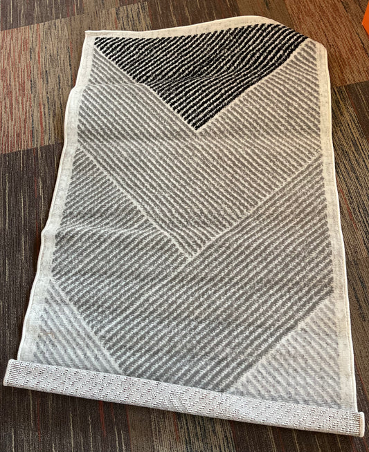 Nuloom Charline Striped 7x9 Indoor Area Rug for Living Room Bedroom Dining Room Kitchen, Grey/Ivory