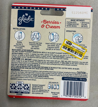 Glade berries & cream plug in