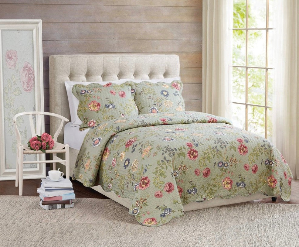 Edens Floral Print 3 Pieces Quilt Set Full/Queen-Included(1 Quilt and 2 Standard Shams)-Green
