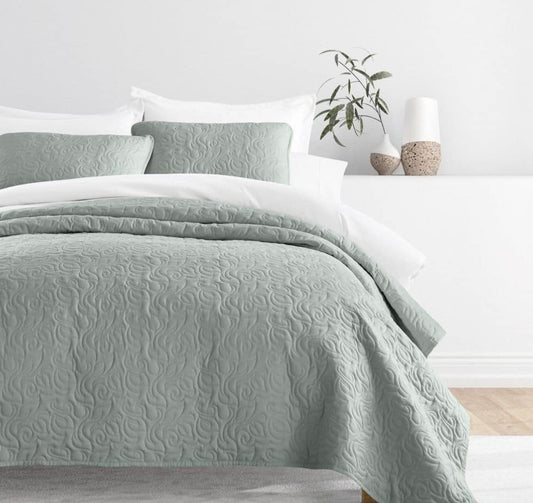 Casual Comfort Floral Stitch Quilt Set Color - Eucalyptus king/cal