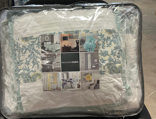 Madison Park 6-piece quilt set in a green and blue paisley pattern. Size king