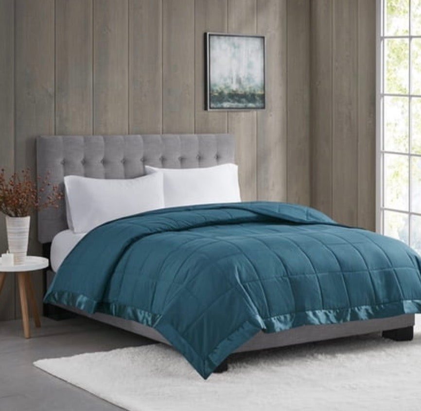 Madison Park down alternative blanket in king/cal king size with blue fabric