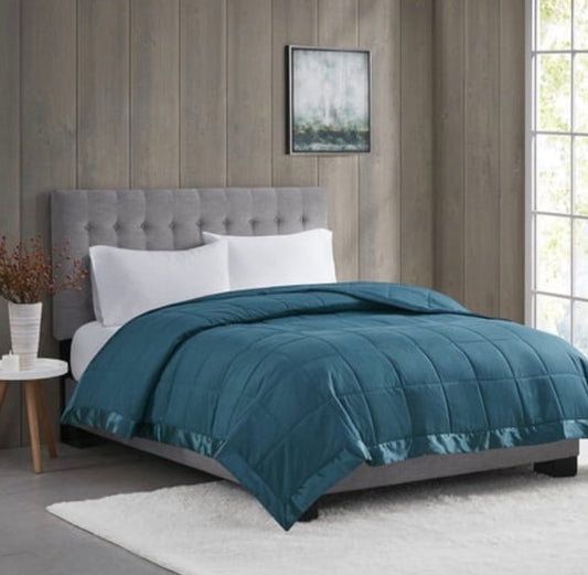 Madison Park down alternative blanket in king/cal king size with blue fabric