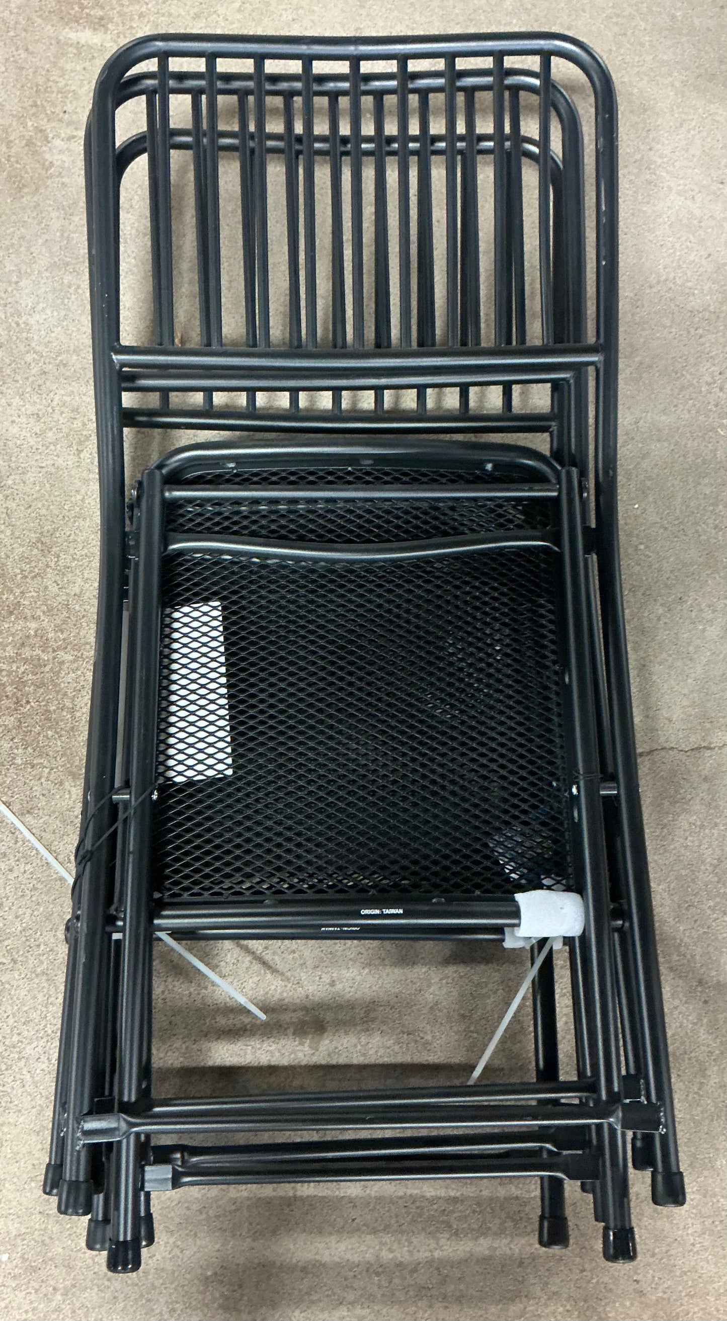 Wire back outdoor patio chair - Black - PICK UP ONLY
