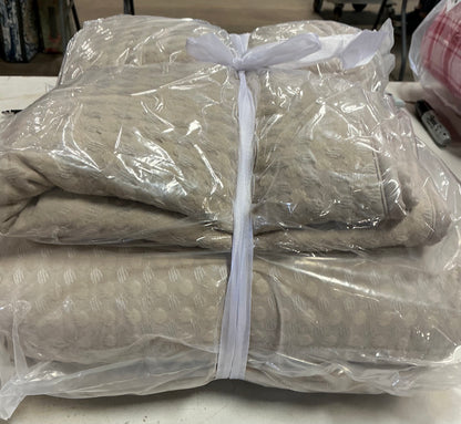 510 Design Mina Waffle Weave Textured Quilt Set 3-piece king