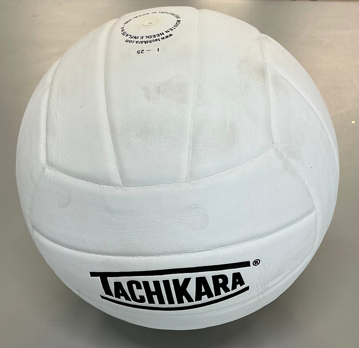 Tachikara SV18S indoor composite volleyball - white - MINOR COSMETIC FLAWS