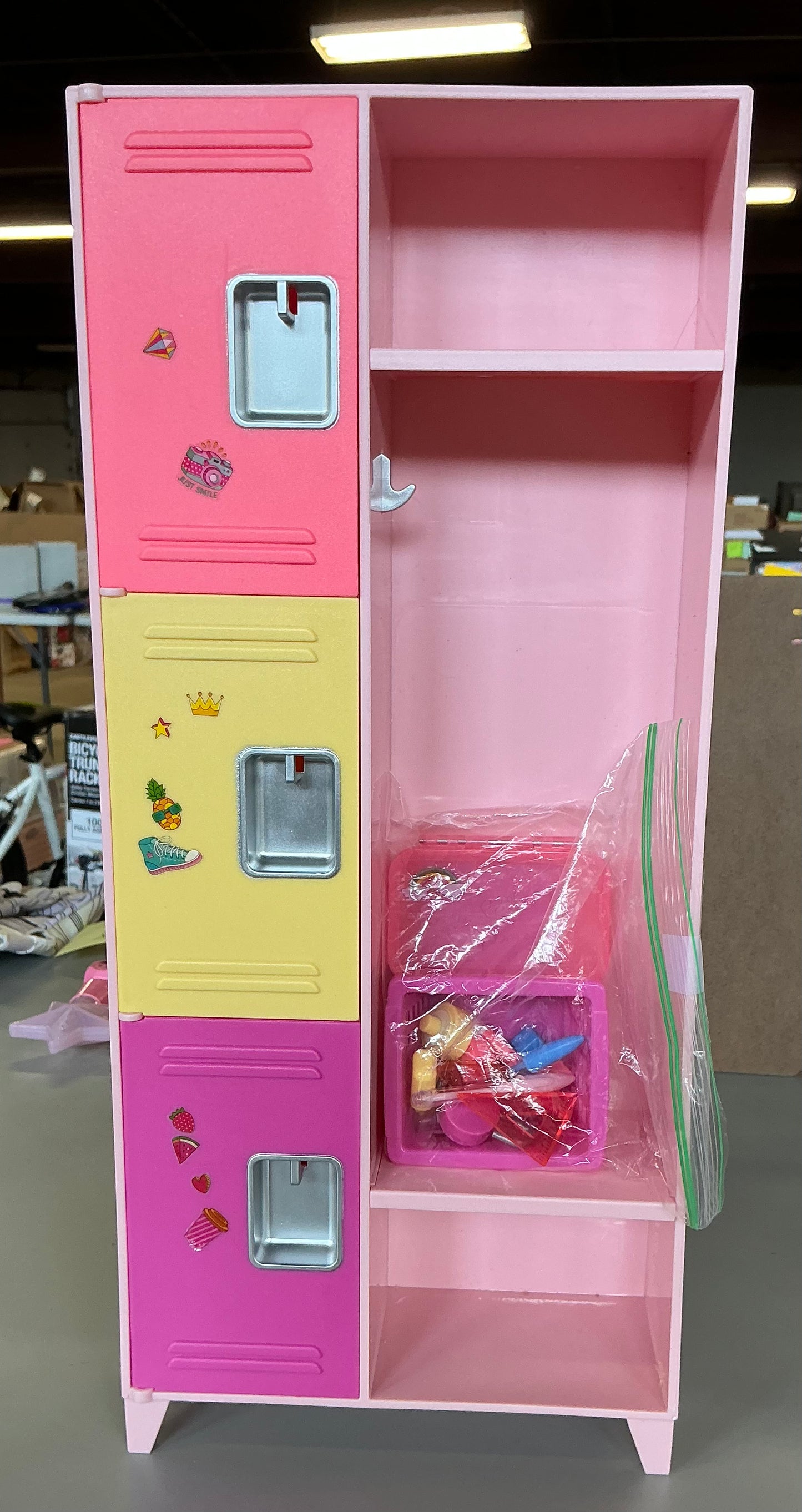 Our generation school spirit pink locker - OUT OF BOX
