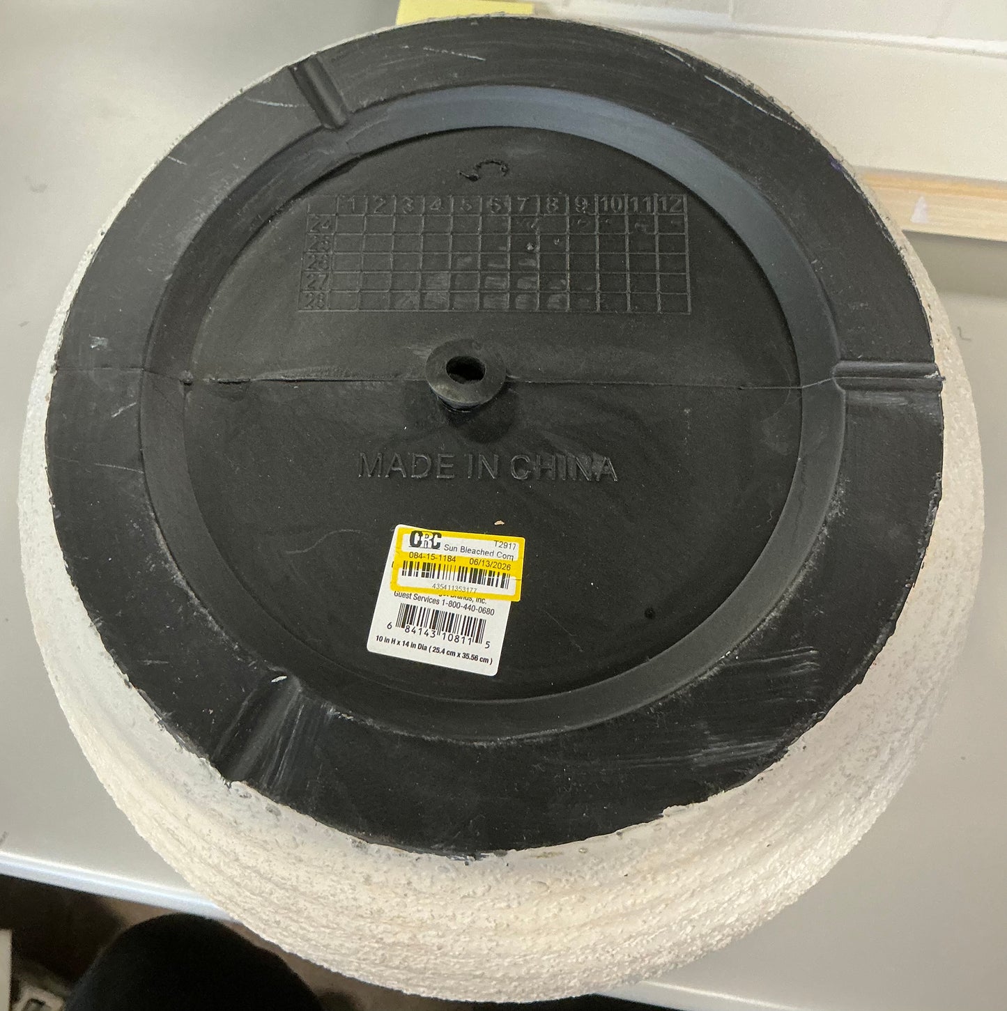Sun bleached composite indoor/outdoor planter pot 14x14x10” - Cream - MINOR COSMETIC FLAWS - PICK UP ONLY