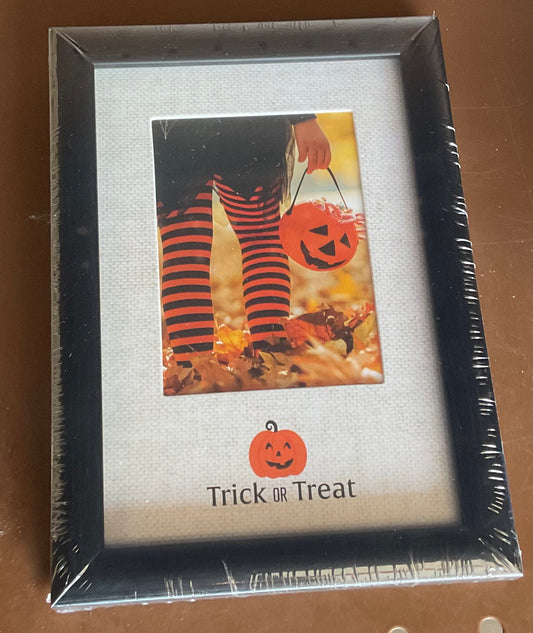 Trick or Treat Picture Frame