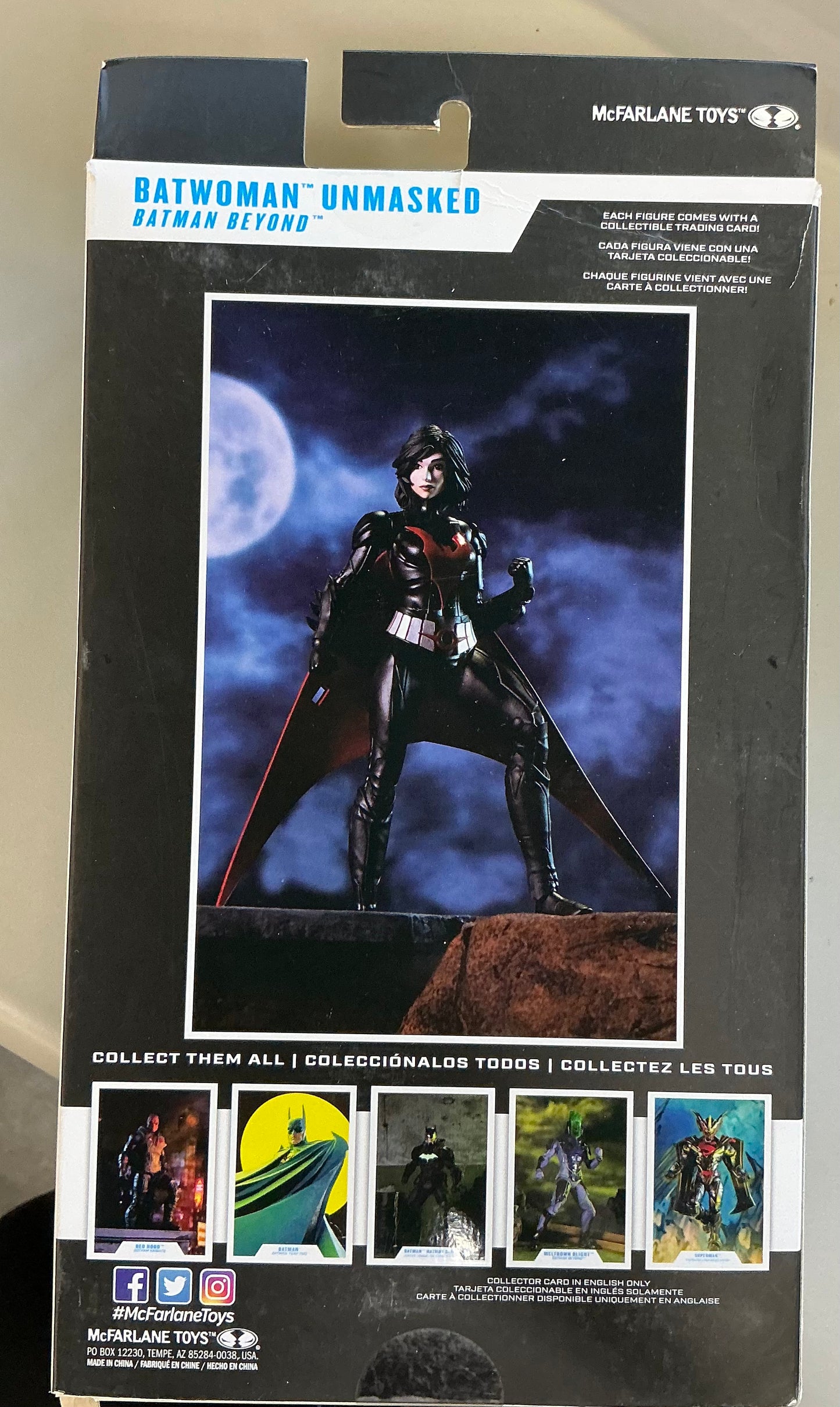 DC multiverse Batwoman unmasked - DAMAGED PACKAGE