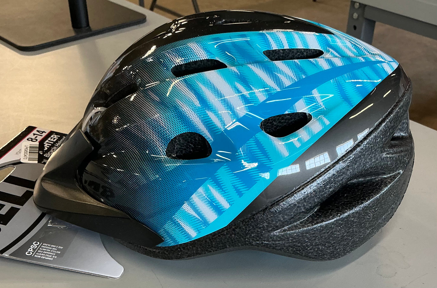 Bell Richter cycling kids’ bike helmet - black/blue