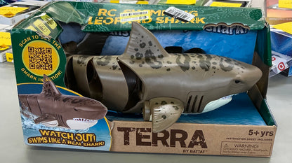 TERRA by Battat remote control leopard shark - OPEN BOX - MISSING CHARGER