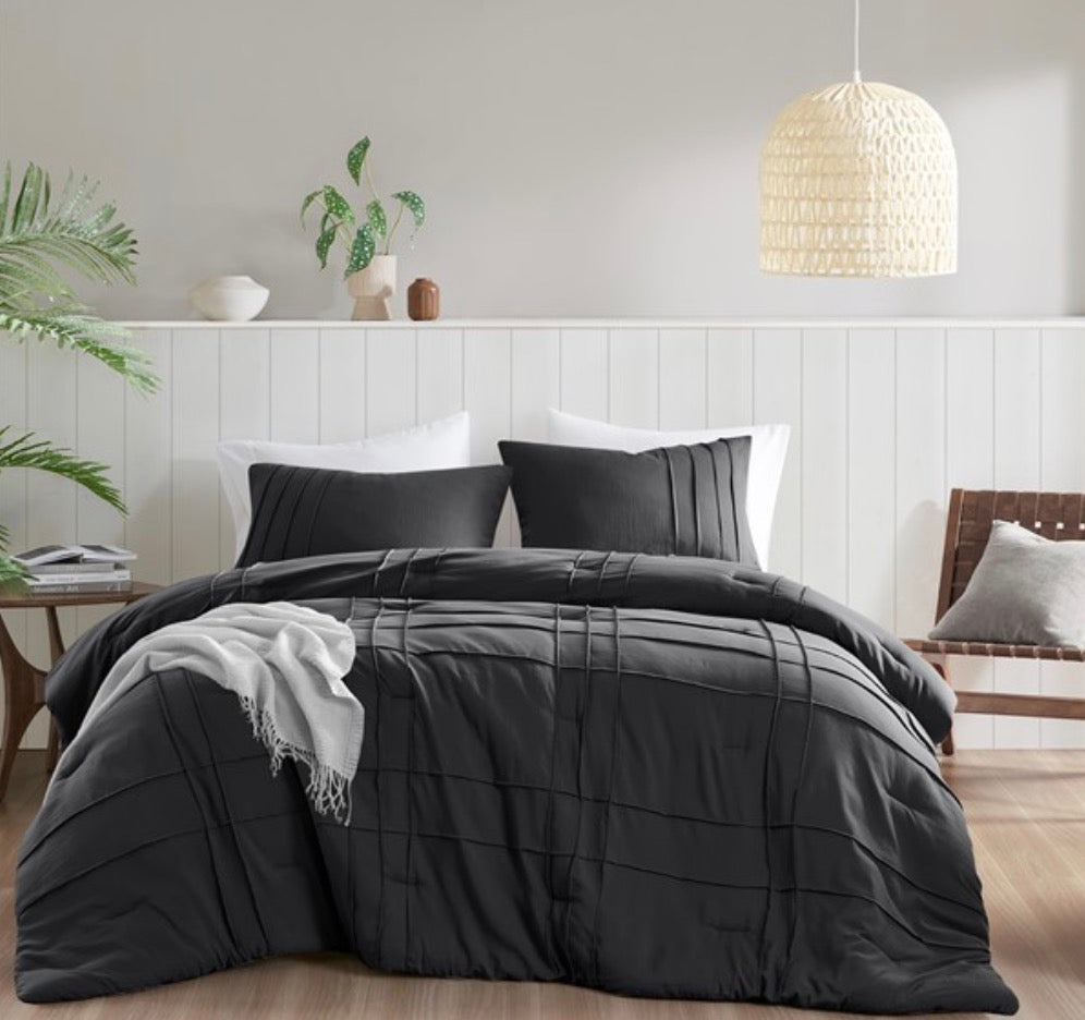 Comfort Spaces Walker Soft Washed Pleated Comforter Set in black 3pcs king/cal