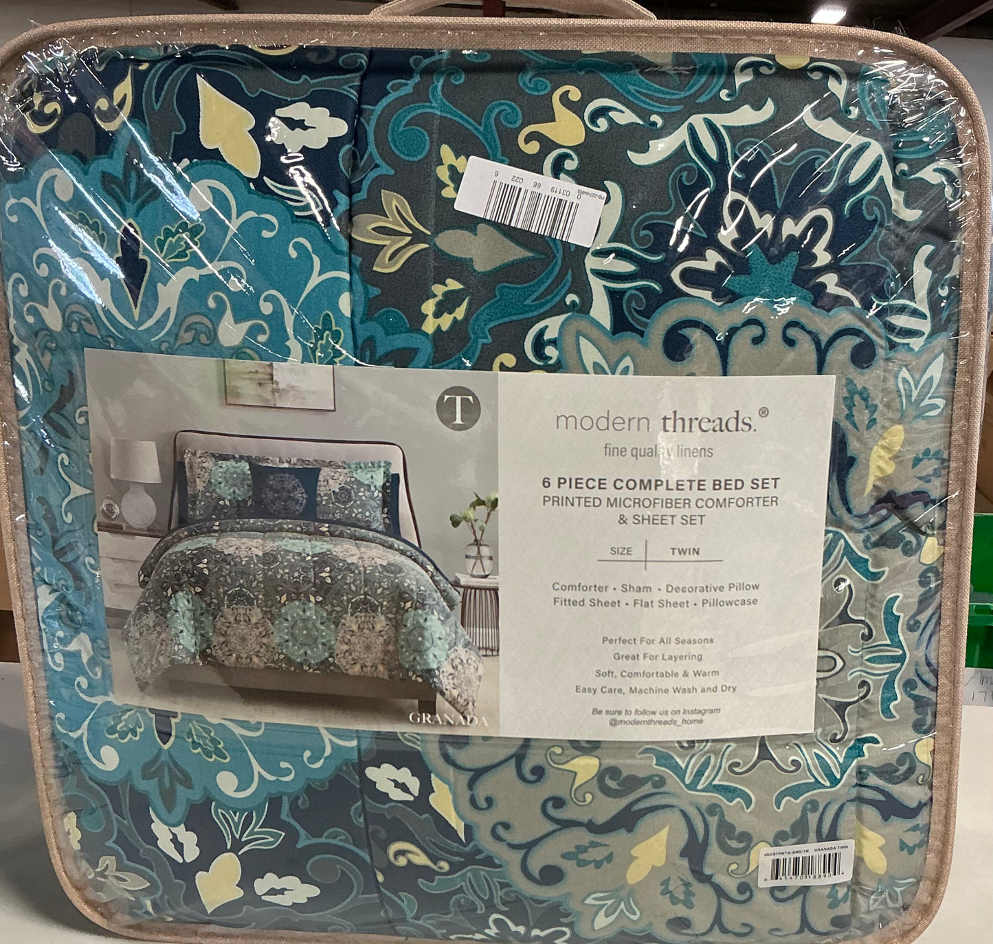 Modern Threads Granada Reversible Complete Bedding Set 6 Pieces Twin-Included(1 Comforter,1 Standard Sham,1 18”x18”Decorative Pillow,1 Flat Sheet,1 Standard Pillowcase,1 Fitted Sheet)-Blue