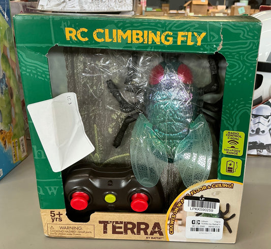 TERRA by Battat remote control insect: housefly robot - AS IS - OPEN BOX - MISSING CHARGING CORD