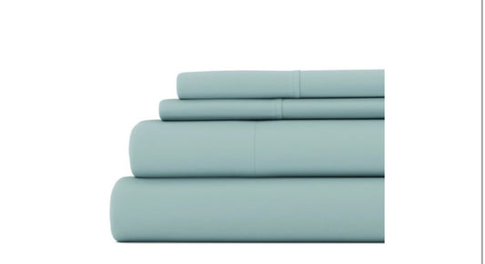 King Size iEnjoy Home Soft Essentials Ultra-Soft 4-Piece Bed Sheet Set in the color 'Foaming Ocean