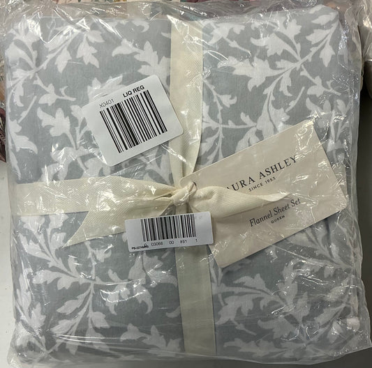 Laura Ashley 100% Cotton Flannel Sheet Set 4 Pieces Queen-Color(Creswood Gray)