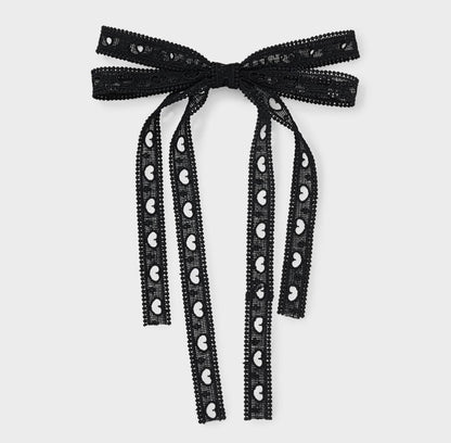 Black heart eyelet double bow hair barrette
