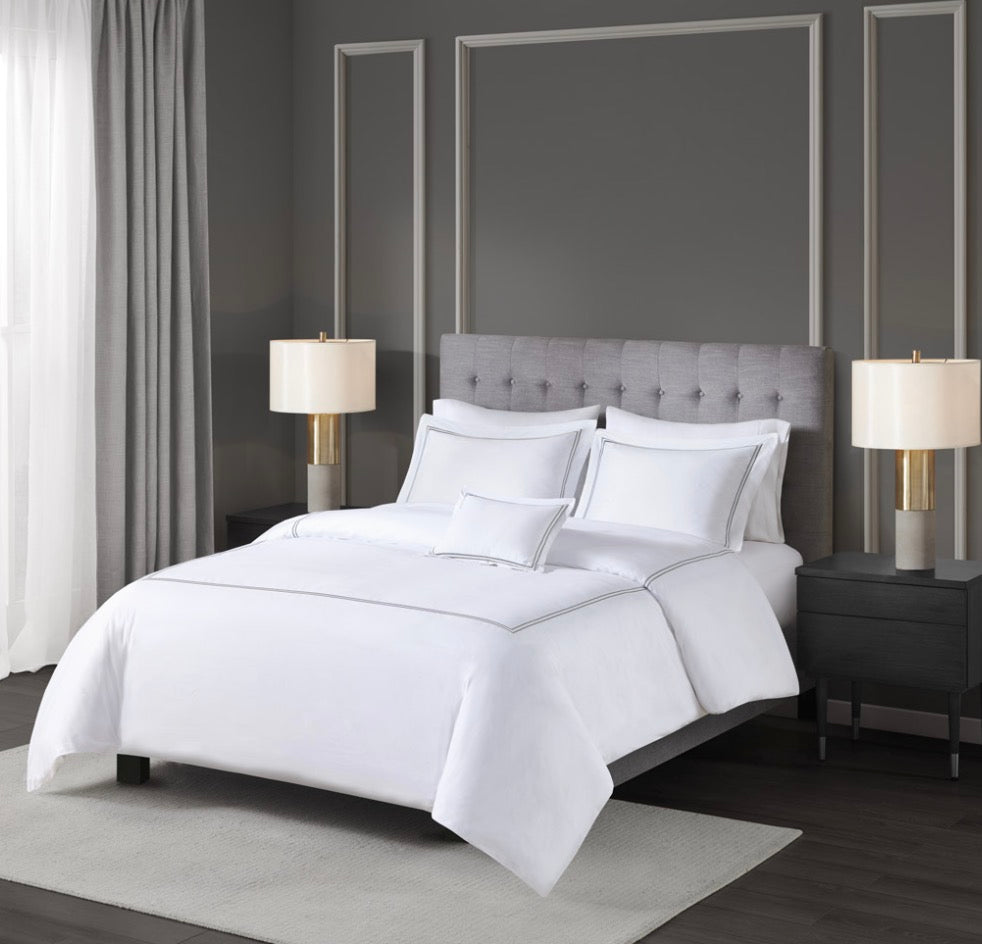 Madison Park Signature 500tc Cotton 4 Pieces Embroidered Duvet Cover Set Full/Queen-Color(White/Grey)