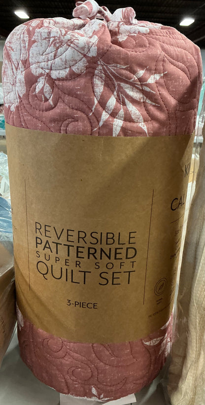 Bouquet reversible 3-piece quilt set in terracotta king