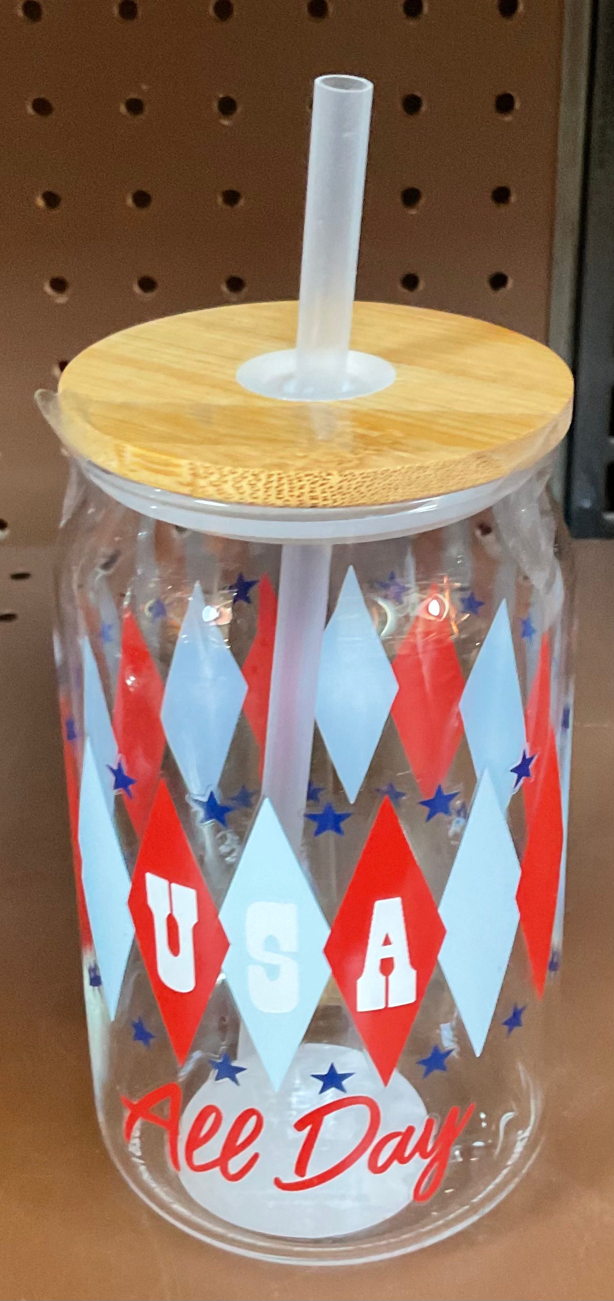 (CLEARANCE). 16 fl oz Novelty Glass Drinkware (Style Variation)