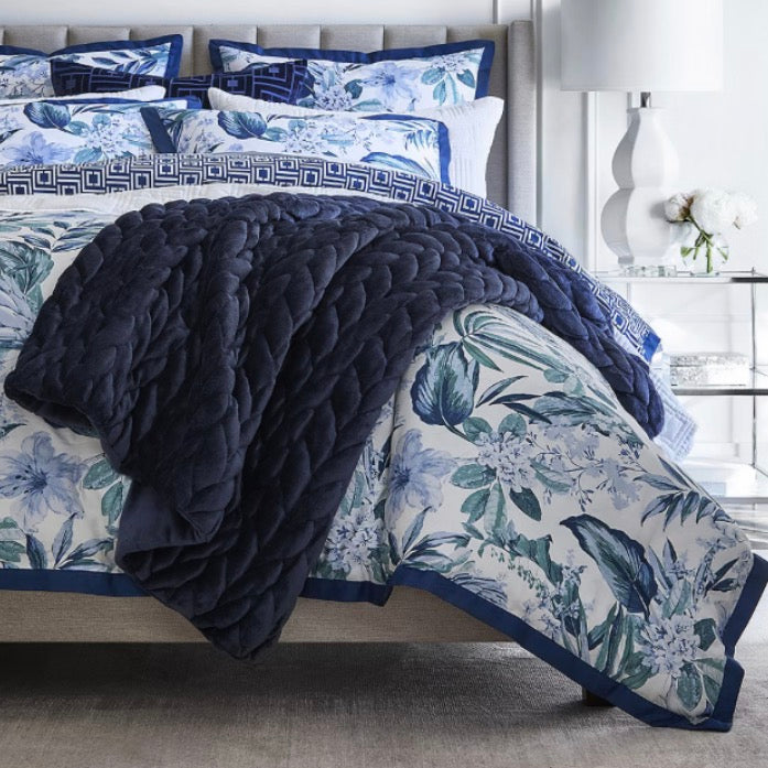 Liz Claiborne Eloise 3 Pieces Reversible Comforter Set Full/Queen-Included(1 Comforter and 2 Standard Shams)-True Navy