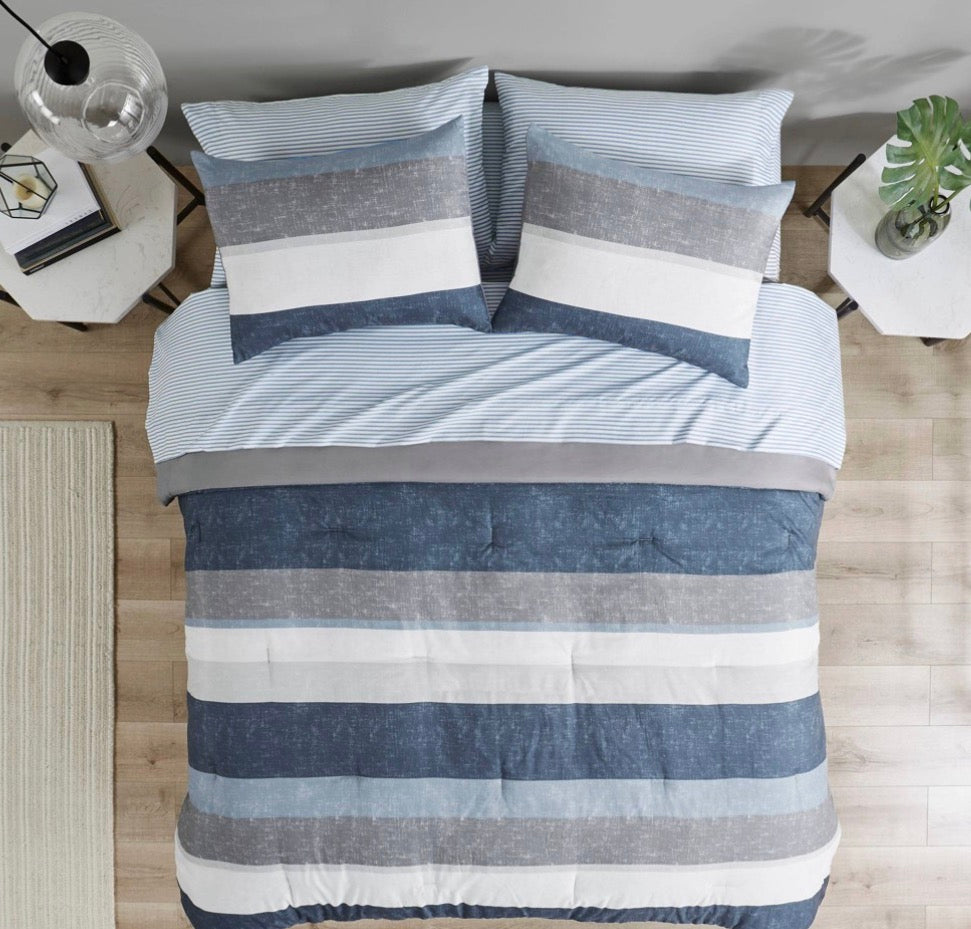 Madison Park Essentials Deacon Modern Stripe Comforter Set with Sheets Cal king