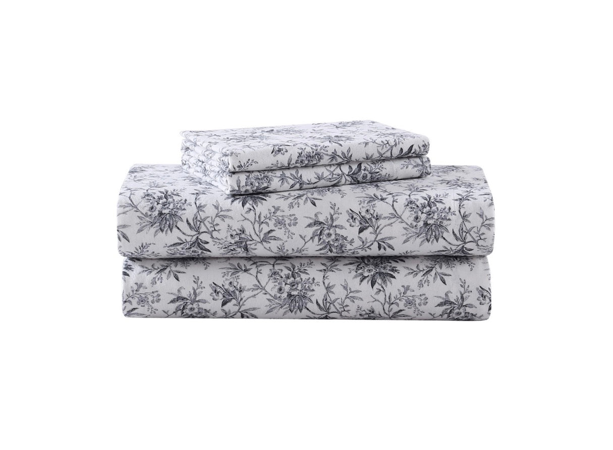 Laura Ashley 100% Cotton Flannel 4 Pieces Sheet Set full-Included(1 Flat Sheet,1 Fitted Sheet,2 Pillowcase)-Color(Faye Toile Black)