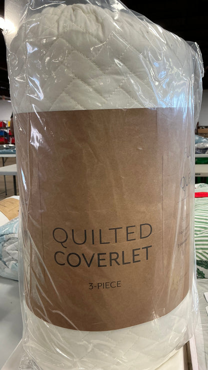 3-Piece Quilted Coverlet set in white Full/Queen