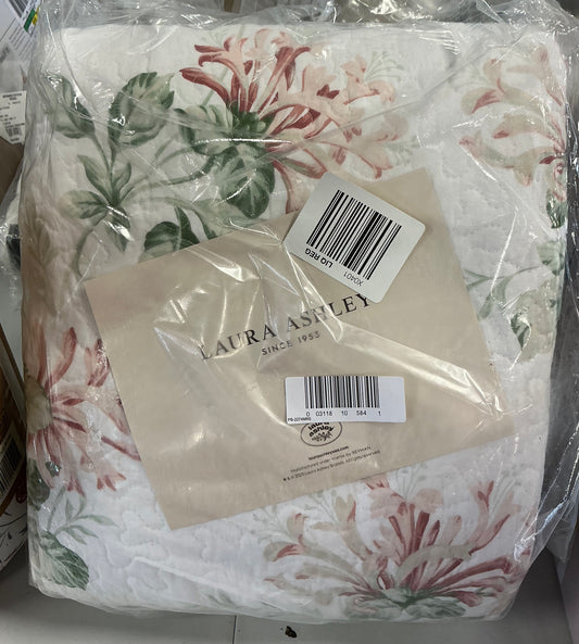 Laura Ashley Honeysuckle Cotton Reversible 3 Piece Quilt Set in pink king