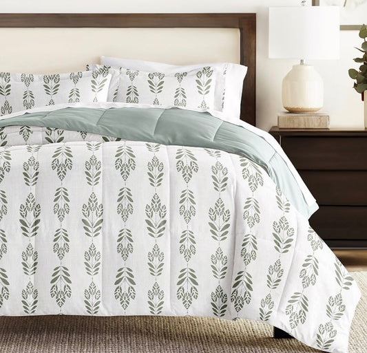 Casual Comfort Folk Leaves Midweight Down Alternative Comforter Set king/cal king