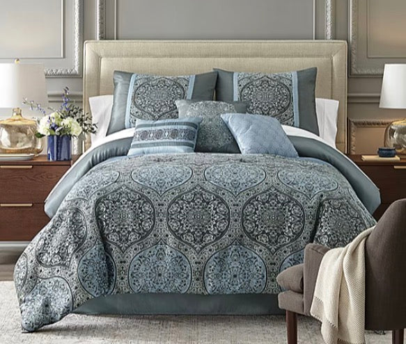 Broadhaven Brimsley 7-pc. Medallion Embellished Embroidered Comforter Set QUEEN