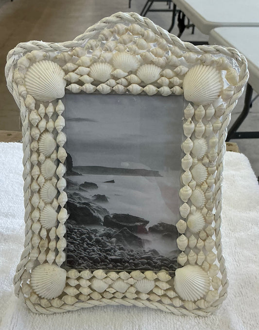 4” X 6” Shell Picture Frame